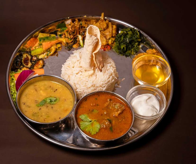 Nepali Khana Set
